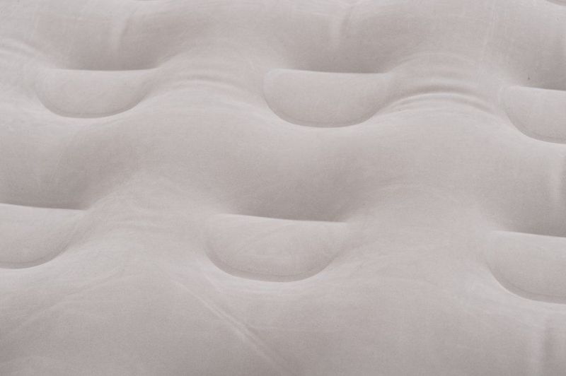 Luftmadrass 150x200x22cm